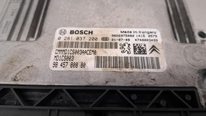 Ordinateur gestion moteur d'un Citroën C4 Berline (BA/BB/BC) 1.5 BlueHDi 110 16V 2021