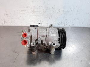 Used Air conditioning pump Peugeot 5008 II (M4/MC/MJ/MR) 1.5 BlueHDi 130 Price € 193,60 Inclusive VAT offered by Autohandel Didier