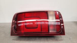 Used Taillight, right Volkswagen Amarok 3.0 TDI V6 24V 4Motion Price € 127,05 Inclusive VAT offered by Autohandel Didier