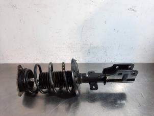 Used Front shock absorber, right Peugeot 5008 II (M4/MC/MJ/MR) 1.5 BlueHDi 130 Price € 96,80 Inclusive VAT offered by Autohandel Didier