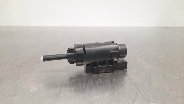 Gebrauchte Bremsassistent Sensor Peugeot 308 (F3/FB/FH/FM/FP) 1.2 12V PureTech 130 Preis € 18,15 Mit Mehrwertsteuer angeboten von Autohandel Didier