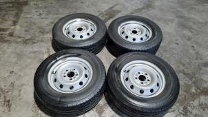 Used Set of wheels + tyres Peugeot Boxer (U9) 2.2 Blue HDi 120 Price € 242,00 Inclusive VAT offered by Autohandel Didier