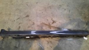 Used Door sill right BMW 5 serie Touring (F11) 530d xDrive 24V Blue Performance Price on request offered by Autohandel Didier