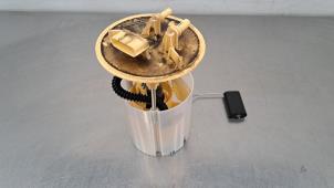 Used Electric fuel pump Mercedes Citan (415.6) 1.5 109 CDI Price on request offered by Autohandel Didier