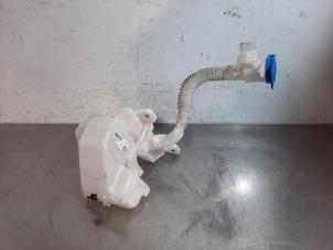 Used Front windscreen washer reservoir Volkswagen Tiguan (AD1) 1.5 TSI 16V Evo BlueMotion Technology Price € 30,25 Inclusive VAT offered by Autohandel Didier