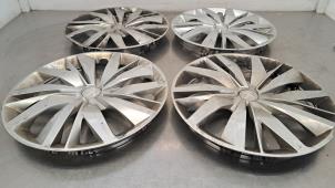 Used Wheel cover set Peugeot 208 II (UB/UH/UP) 1.5 BlueHDi 100 Price € 48,40 Inclusive VAT offered by Autohandel Didier