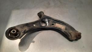 Used Front wishbone, right Kia Sportage (QL) 1.7 CRDi 115 16V 4x2 Price € 66,55 Inclusive VAT offered by Autohandel Didier
