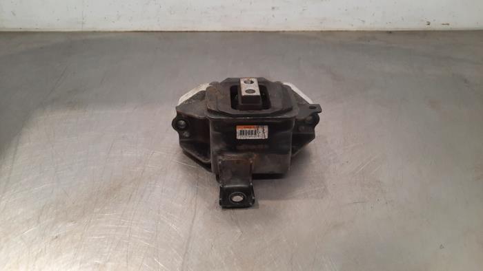 Engine mount Kia Sportage (QL), 2015 / 2022 1.7 CRDi 115 16V 4x2, Jeep/SUV, Diesel, 1.685cc, 85kW (116pk), FWD, D4FDL, 2015-09 / 2022-09, QLEF5D41; QLEF5D51 (Used)