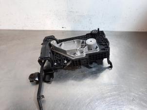 Used Battery box Renault Clio V (RJAB) 1.0 TCe 100 12V Price € 36,30 Inclusive VAT offered by Autohandel Didier
