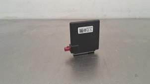 Used Antenna Amplifier Volkswagen Polo VI (AW1) 2.0 GTI Turbo 16V Price € 18,15 Inclusive VAT offered by Autohandel Didier