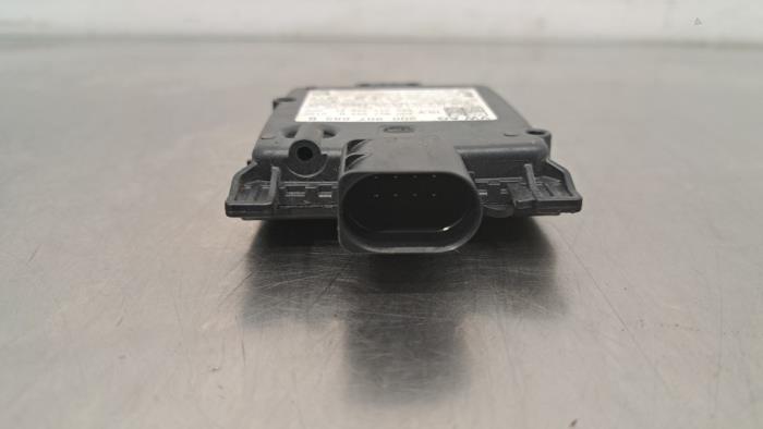 Radar sensor from a Volkswagen Polo VI (AW1) 2.0 GTI Turbo 16V 2022