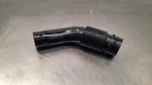 Used Air intake hose Peugeot 3008 II (M4/MC/MJ/MR) 1.5 BlueHDi 130 Price € 15,13 Inclusive VAT offered by Autohandel Didier