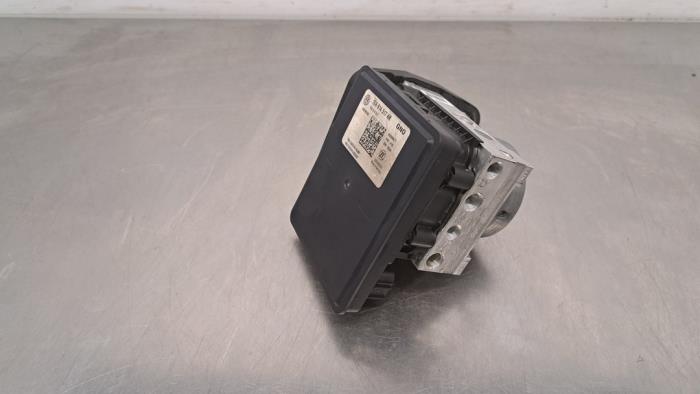 Begagnade ABS-pump Volkswagen ID.5 (E39) Pro Performance Pris € 532,40 Inklusive moms erbjuds av Autohandel Didier