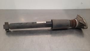 Used Rear shock absorber, left BMW 4 serie Gran Coupe (F36) 418d 2.0 16V Price € 54,45 Inclusive VAT offered by Autohandel Didier