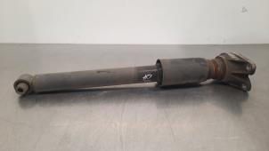 Used Rear shock absorber, right BMW 4 serie Gran Coupe (F36) 418d 2.0 16V Price € 54,45 Inclusive VAT offered by Autohandel Didier