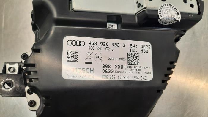 Compteur kilométrique KM d'un Audi A6 Avant (C7) 2.0 TDI 16V 2014