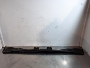 Used Front parcel shelf Renault Clio V (RJAB) 1.0 TCe 100 12V Price € 42,35 Inclusive VAT offered by Autohandel Didier