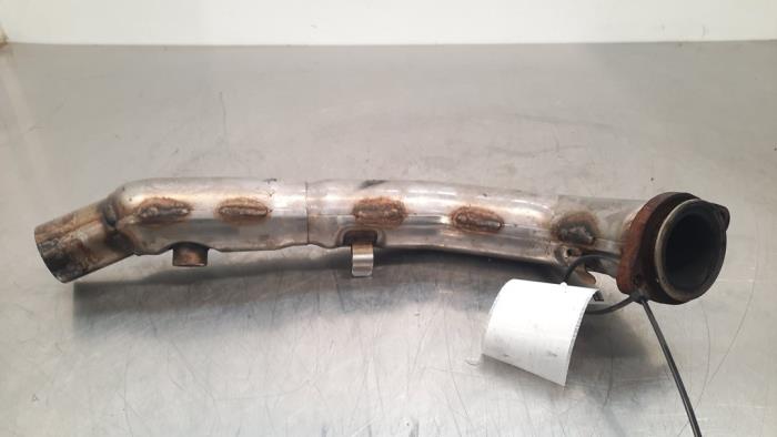 Used Exhaust middle section Landrover Range Rover Velar (LY) 3.0 D300 AWD Price € 60,50 Inclusive VAT offered by Autohandel Didier