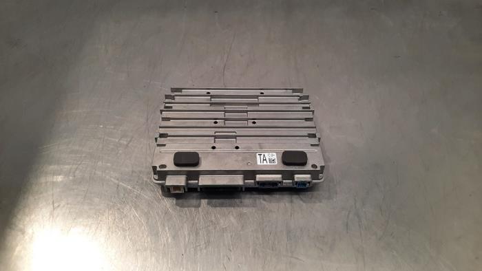 Gebrauchte Gateway Modul Toyota Yaris IV (P21/PA1/PH1) 1.5 12V Hybrid 115 Preis € 532,40 Mit Mehrwertsteuer angeboten von Autohandel Didier