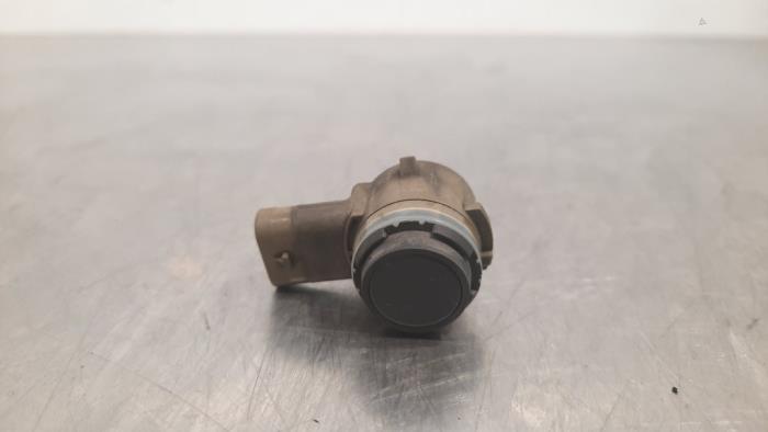 Gebrauchte PDC Sensor Landrover Range Rover Velar (LY) 3.0 D300 AWD Preis € 24,20 Mit Mehrwertsteuer angeboten von Autohandel Didier