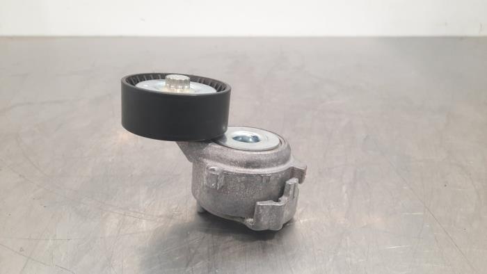 Usados Rodillo tensor correa múltiple Opel Mokka 1.2 Turbo 12V Precio € 30,25 IVA incluido ofrecido por Autohandel Didier