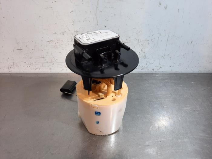 Kraftstoffpumpe Elektrisch van een Peugeot 308 (L3/L8/LB/LH/LP) 1.5 BlueHDi 130 2019