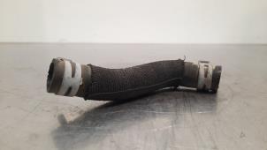 Used Radiator hose Renault Clio V (RJAB) 1.6 E-Tech 140 16V Price € 24,20 Inclusive VAT offered by Autohandel Didier