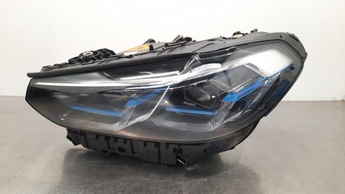 Używane Reflektor lewy BMW X4 (G02) M40i 3.0 TwinPower Turbo 24V Mild Hybrid Cena € 2.299,00 Z VAT oferowane przez Autohandel Didier