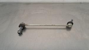 Used Anti-roll bar guide Renault Clio V (RJAB) 1.6 E-Tech 140 16V Price € 18,15 Inclusive VAT offered by Autohandel Didier