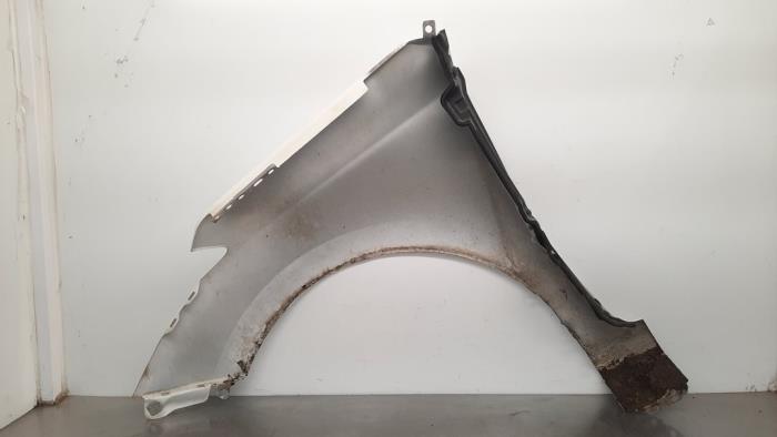 Front wing, right from a Hyundai i20 (GBB) 1.1 CRDi VGT 12V 2017