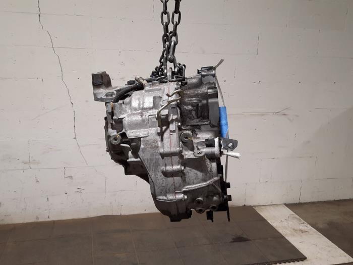 Boite de vitesses d'un Peugeot 308 SW (L4/L9/LC/LJ/LR) 1.5 BlueHDi 130 2019