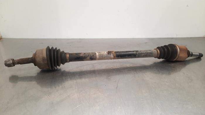 Front drive shaft, right from a Citroën C3 (SX/SW) 1.2 Vti 12V PureTech 2020