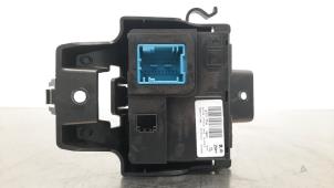 Używane Sterownik nagrzewnicy Citroen C3 (SX/SW) 1.2 Vti 12V PureTech Cena € 24,20 Z VAT oferowane przez Autohandel Didier