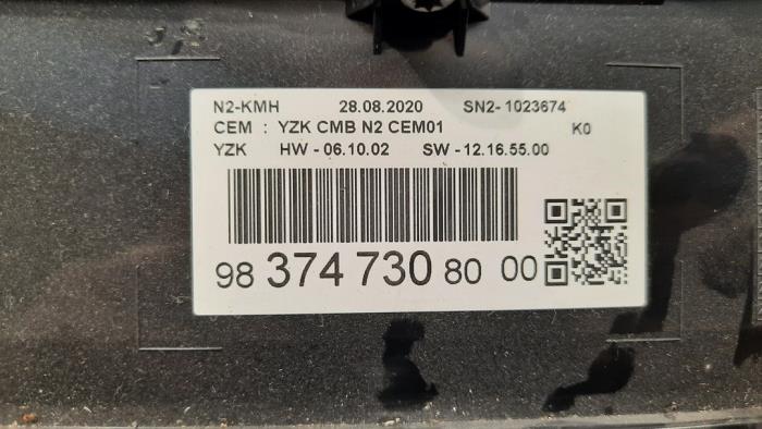 Cuentakilómetros de un Peugeot Expert (VA/VB/VE/VF/VY) 2.0 Blue HDi 120 16V 2020