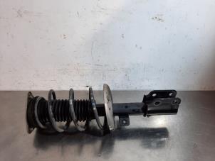 Used Front shock absorber, right Peugeot 308 (L3/L8/LB/LH/LP) 1.5 BlueHDi 130 Price € 96,80 Inclusive VAT offered by Autohandel Didier