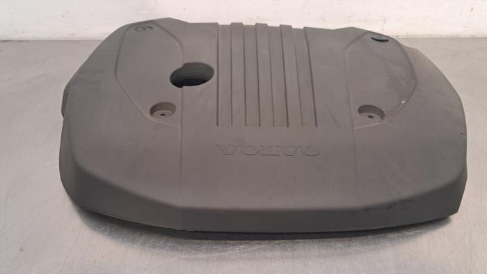 Engine protection panel Volvo V60 II 2.0 B5 16V Mild Hybrid Geartronic ...