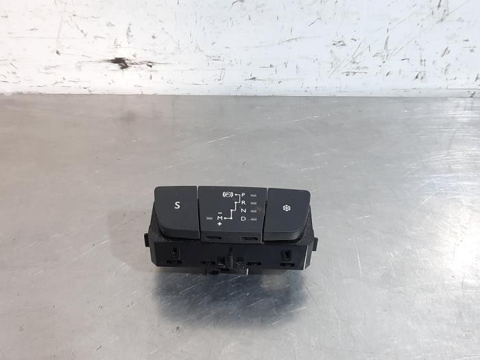 Palanca selectora caja de cambios automática de un Peugeot 308 (L3/L8/LB/LH/LP) 1.5 BlueHDi 130 2019
