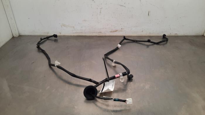 Używane Kabel (rózne) Mazda MX-5 (ND) 1.5 Skyactiv G-131 16V Cena € 36,30 Z VAT oferowane przez Autohandel Didier