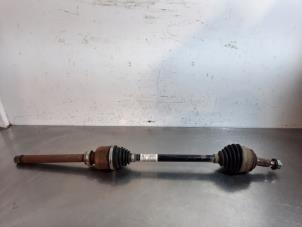 Used Front drive shaft, right Citroen Grand C4 Spacetourer (3A) 1.5 Blue HDi 130 16V Price € 96,80 Inclusive VAT offered by Autohandel Didier