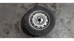 Used Wheel + tyre Nissan NV 300 2.0 dCi 16V 120 Price € 66,55 Inclusive VAT offered by Autohandel Didier