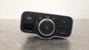 Used AIH headlight switch Mercedes CLA (118.3) 2.0 CLA-220d Price € 36,30 Inclusive VAT offered by Autohandel Didier