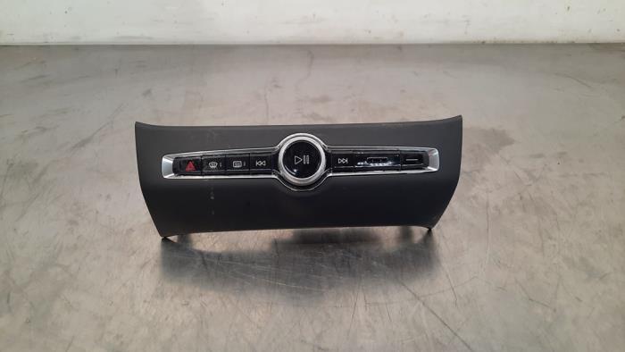 31455683 Air conditioning control panel Volvo V60 II 2.0 B5 16V Mild Hybrid ...