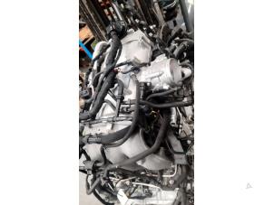 Motor van een Porsche 718 Cayman (982) 4.0 GT4 2021