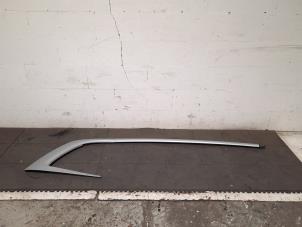 Used Roof rail, right Citroen Grand C4 Spacetourer (3A) 1.5 Blue HDi 130 16V Price € 90,75 Inclusive VAT offered by Autohandel Didier