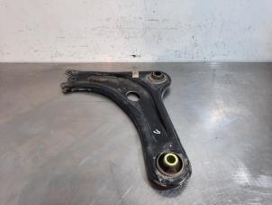 Used Front wishbone, left Peugeot 208 II (UB/UH/UP) 1.5 BlueHDi 100 Price € 54,45 Inclusive VAT offered by Autohandel Didier