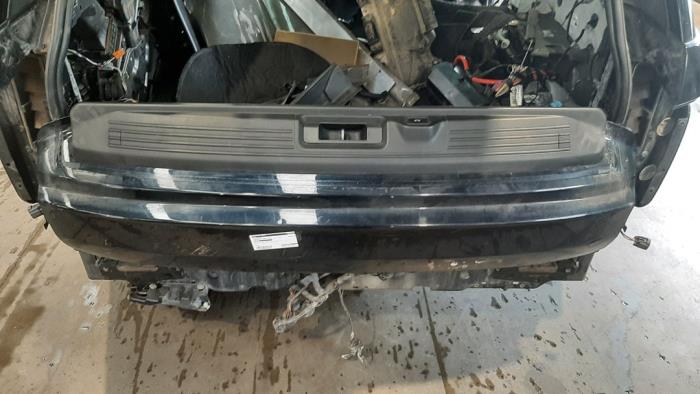 Begagnade Baklucka Landrover Range Rover IV (LG) 4.4 SDV8 32V Pris € 363,00 Inklusive moms erbjuds av Autohandel Didier