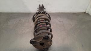 Used Fronts shock absorber, left Mercedes Vito (447.6) 1.6 111 CDI 16V Price € 133,10 Inclusive VAT offered by Autohandel Didier