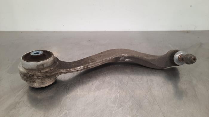 Front wishbone, left from a BMW 3 serie Touring (G21) M340d xDrive 3.0 Mild Hybrid 24V 2021