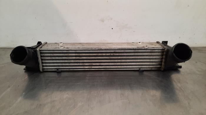 Usados Intercooler BMW 1 serie (E87/87N) 116d 16V Precio € 60,50 IVA incluido ofrecido por Autohandel Didier