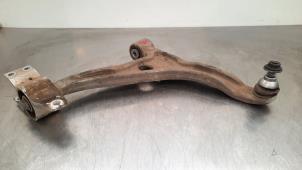 Used Front wishbone, right Mercedes B (W247) 1.3 B-200 Turbo 16V Price € 127,05 Inclusive VAT offered by Autohandel Didier
